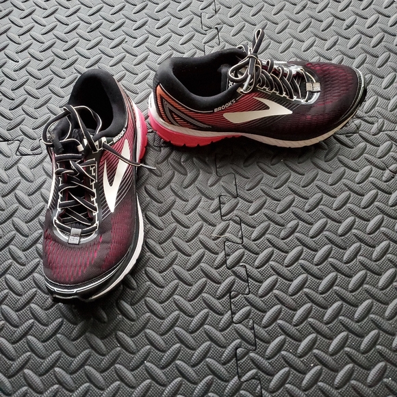 brooks ghost 8.5